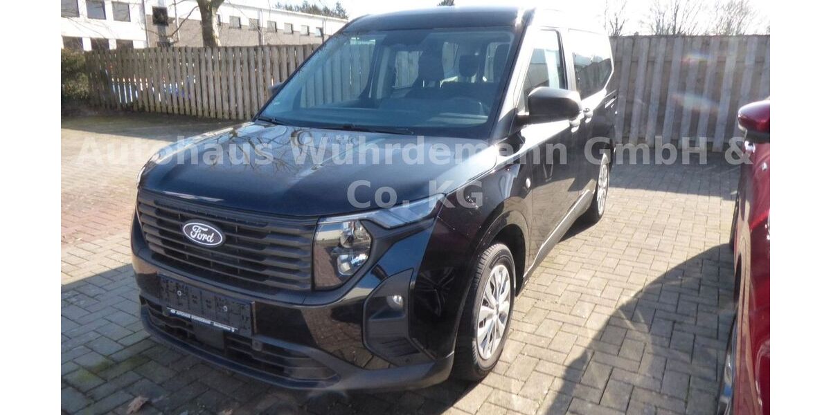 Ford Tourneo Courier 13.700 km 26.490 &euro; Ganderkesee 27777