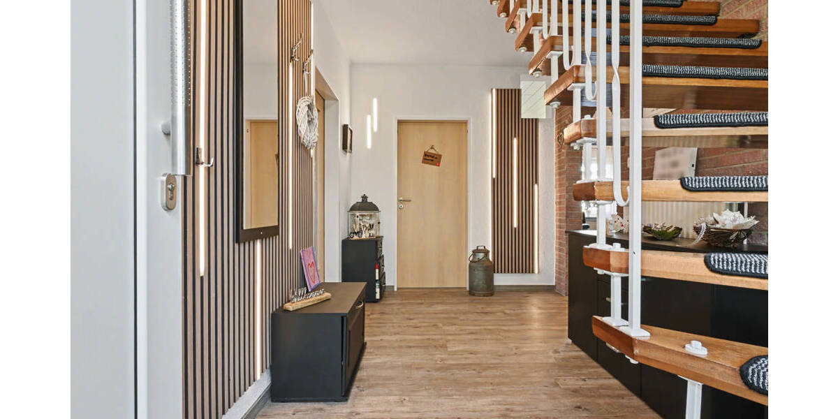 Einfamilienhaus Apen / Godensholterweg Godensholterweg - 6 Zimmer, 168 m&sup2;, 379.000&euro; | Angebot:26205466