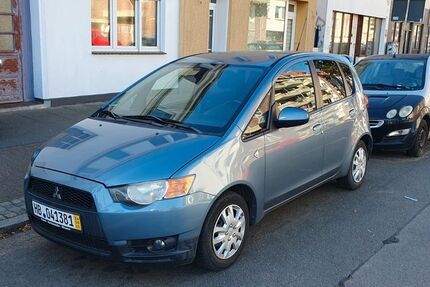 Mitsubishi Colt 119.000 km 3.699 € Bremen 28205