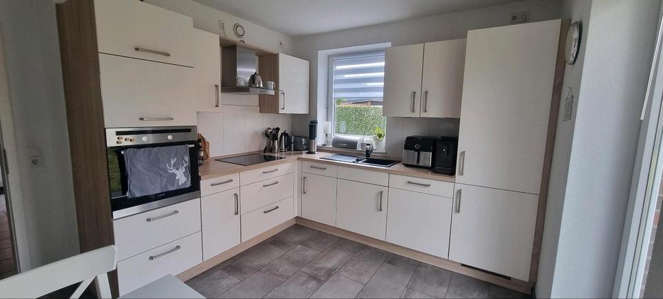 Einfamilienhaus Rastede - 4 Zimmer, 115 m&sup2;, 1.500&euro; | Angebot:27607823
