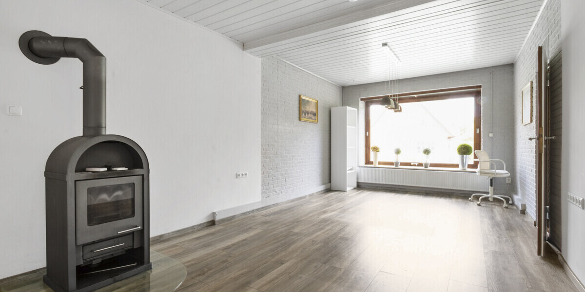 Ganderkesee - Heide Sanierungsbedürftiges Einfamilienhaus mit Pool und Pool Haus in Top Lage - Einfamilienhaus Ganderkesee | Angebot:26932074