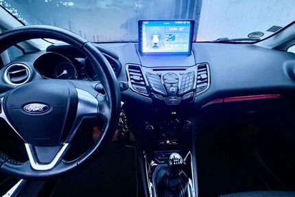 Ford Fiesta 90.970 km 7.900 &euro; Oldenburg 26131