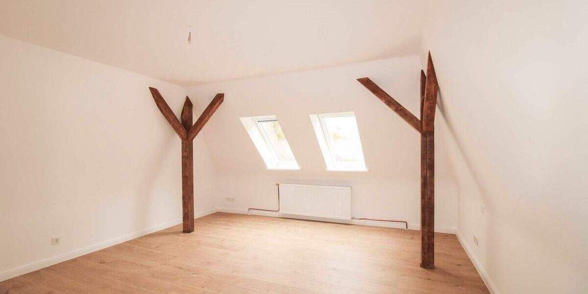 Sanierte Maisonette Wohnung in Fußgängerzone verschieden Nutzbar (z. B. auch als Büro oder Praxis) 4 zimmer