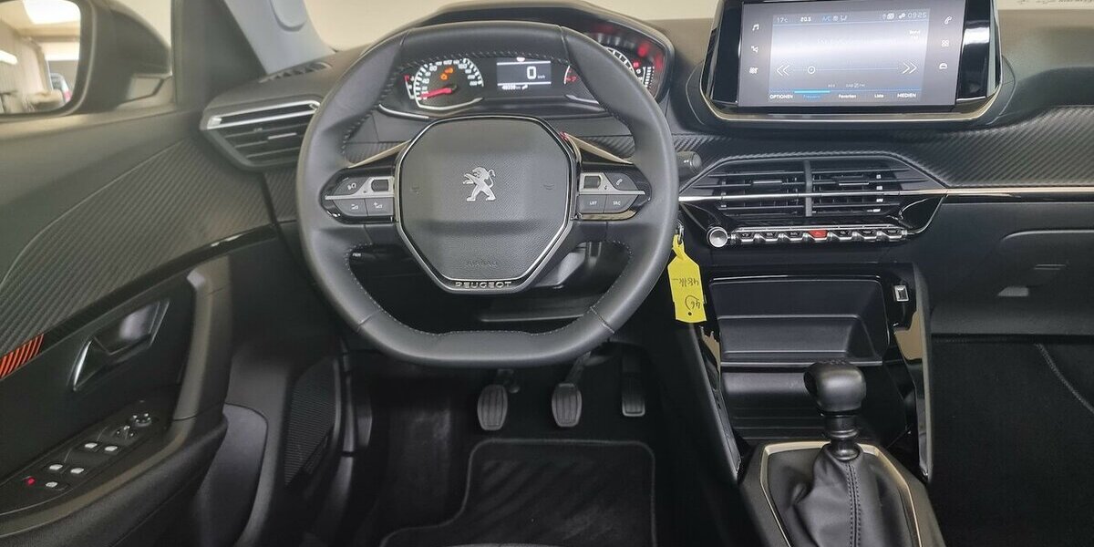 Peugeot 2008 II Active Pack Kamera LED Navi Tempomat 48.600 km 14.900 &euro; Garrel 49681