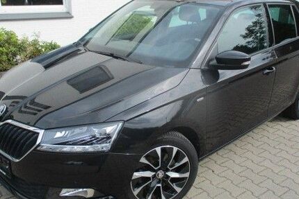 Skoda Fabia 21.500 km 15.900 € Halen 49685