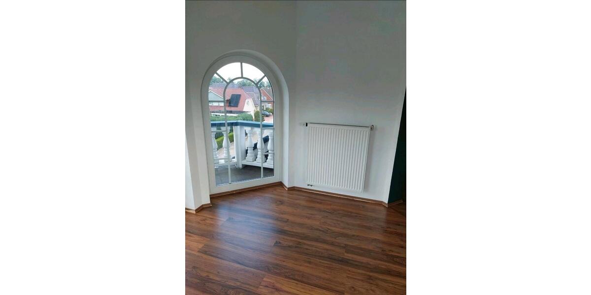 Dachgeschoßwohnung Friesoythe - 2 Zimmer, 70 m&sup2;, 600&euro; | Angebot:25404024