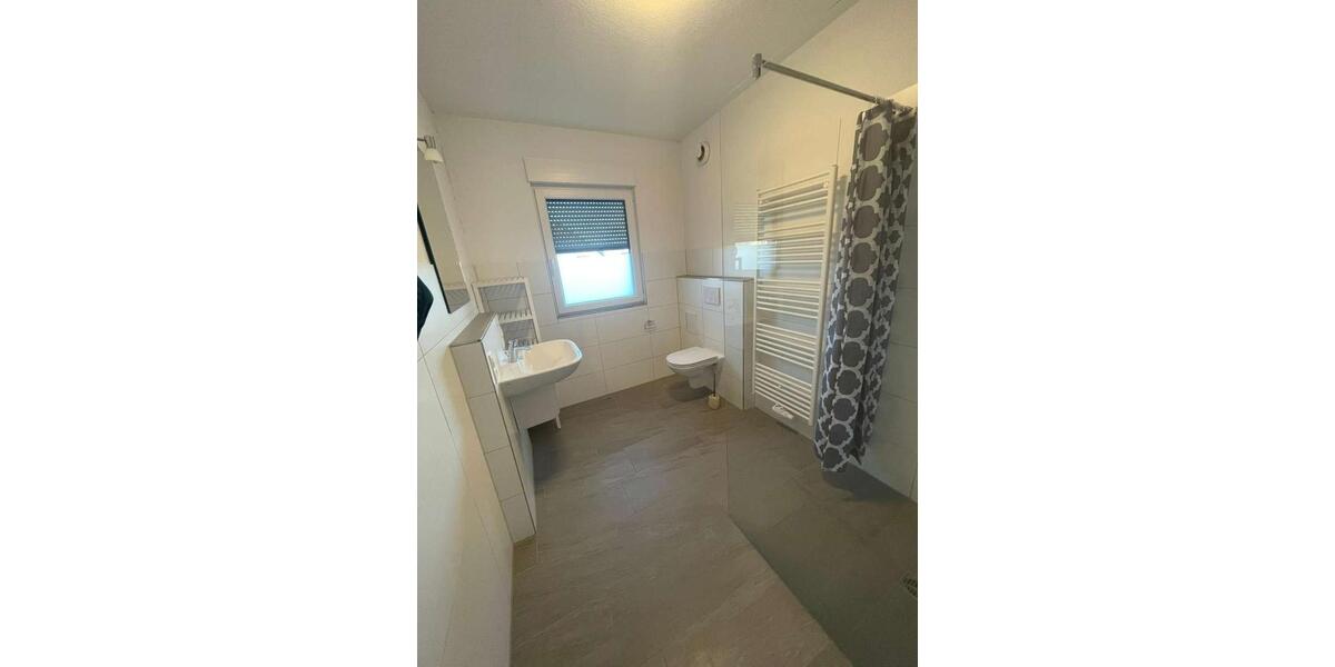 Borkumer Ring: Exklusive 5-ZKB Masionette-Wohnung in Oldenburg 5 zimmer