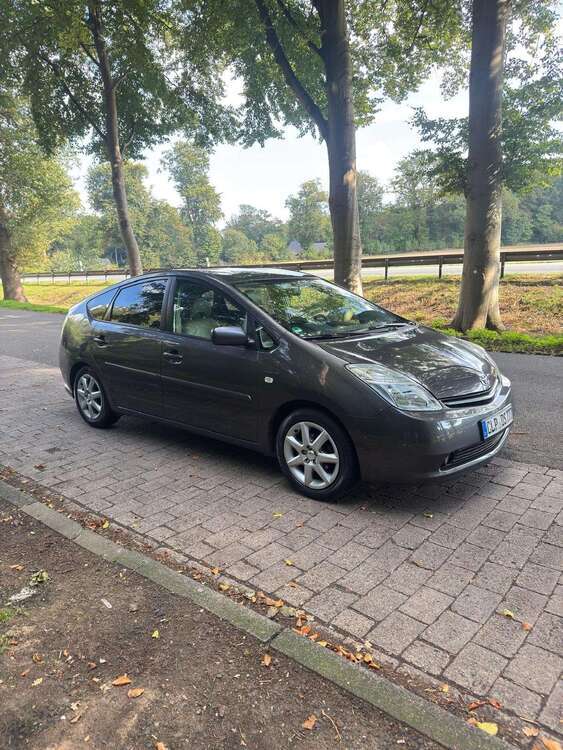 Toyota Prius 193.000 km 6.500 € Emstek 49685