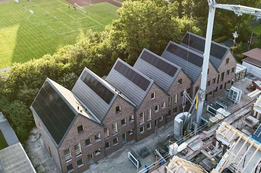 Haus zum Mieten in Edewecht Friedrichsfehn 1.710 € 122 m²