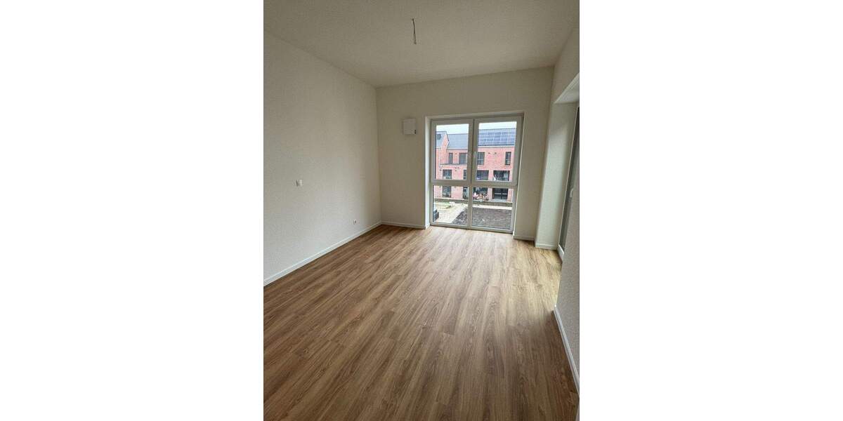 Etagenwohnung Oldenburg Bürgerfelde - 3 Zimmer, 99 m&sup2;, 1.490&euro; | Angebot:25896373