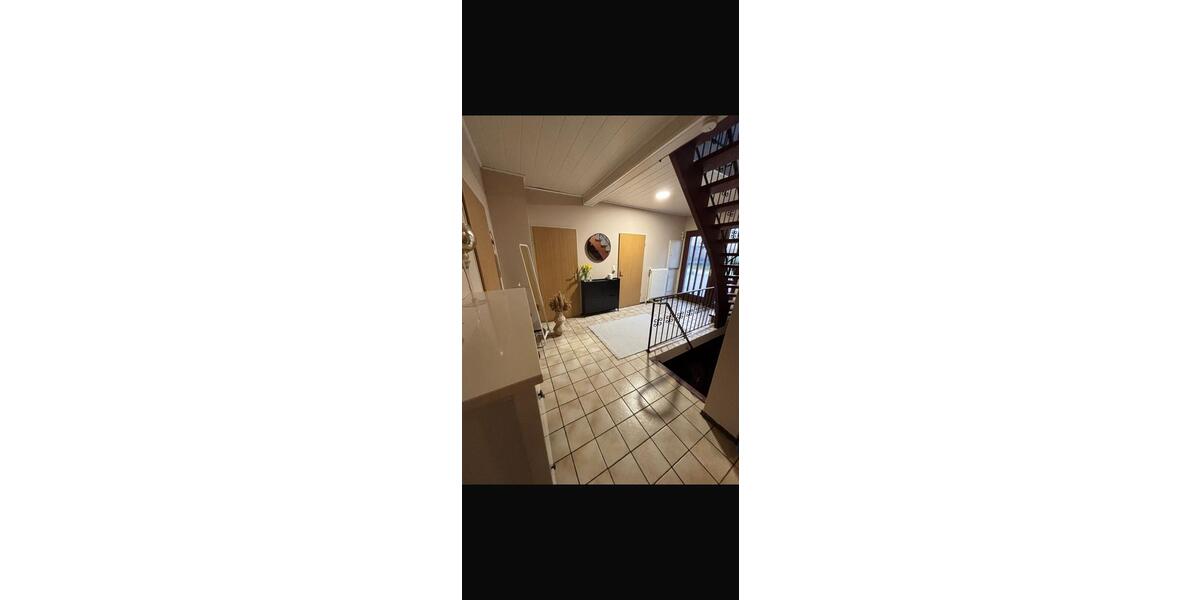 Einfamilienhaus Dötlingen - 6 Zimmer, 220 m&sup2;, 1.400&euro; | Angebot:25281358