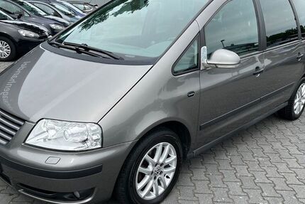 VW Sharan