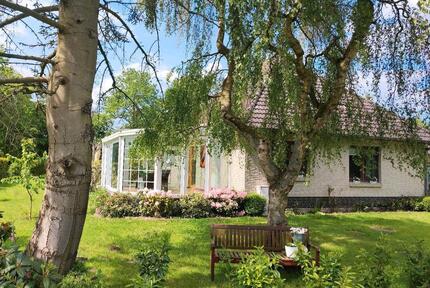 Großzügiges Einfamilienhaus im Grünen