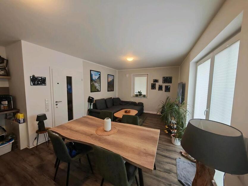 ANFRAGESTOPP 2- Zimmer Wohnung, Erdgeschoss mit EBK