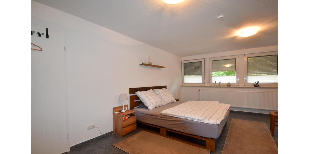 Dachgeschoßwohnung Friesoythe - 3 Zimmer, 130 m&sup2;, 790&euro; | Angebot:22616755