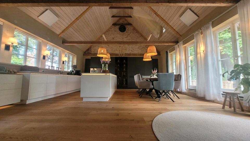 Einfamilienhaus Schwanewede - 10 Zimmer, 186 m&sup2;, 575.000&euro; | Angebot:26800179