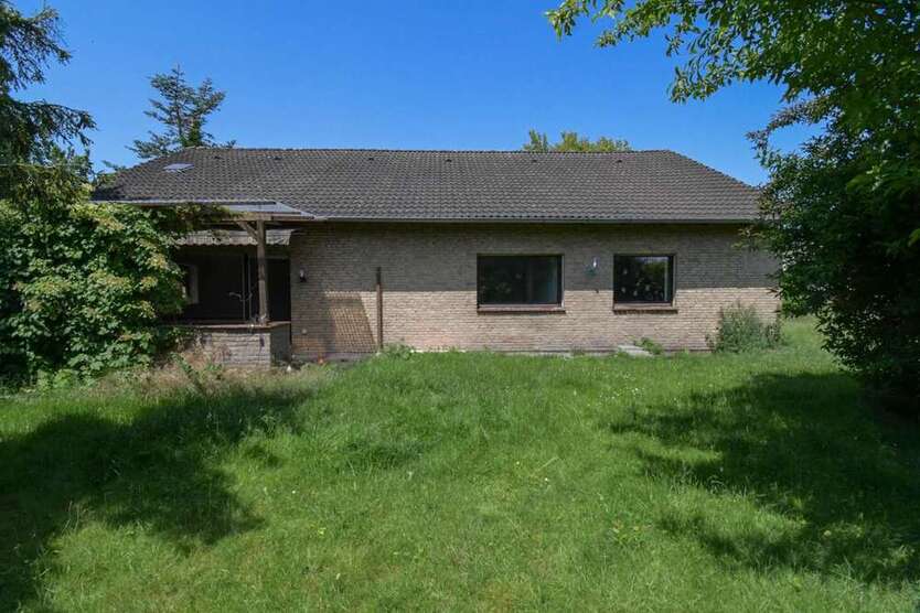 Haus zum Kaufen in Edewecht 250.000 € 131.01 m²