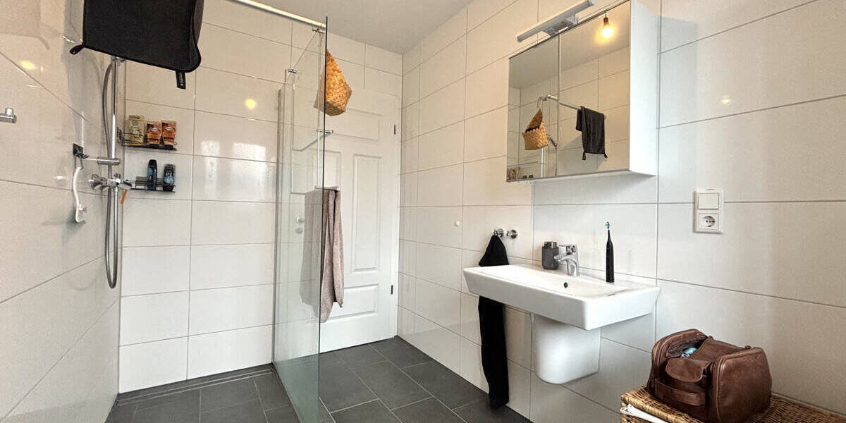 Etagenwohnung Oldenburg Eversten - 2 Zimmer, 63 m&sup2;, 740&euro; | Angebot:26359977
