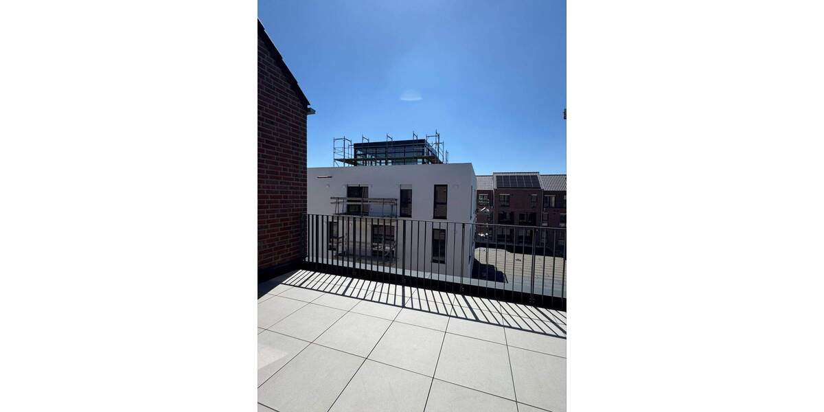 Lichtdurchfluteter Wohntraum mit 2 Balkonen - Neubau ! 3 zimmer