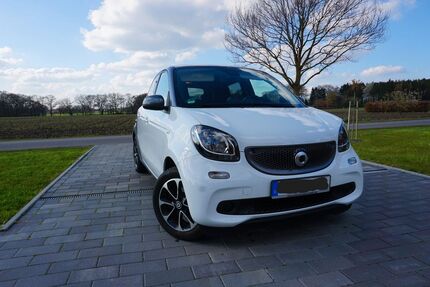 Smart ForFour 74.034 km 11.300 &euro; Ganderkesee 27777