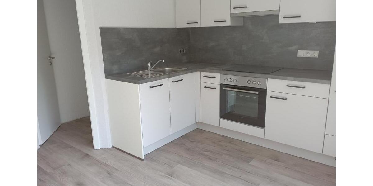 Dachgeschoßwohnung Oldenburg Bürgeresch - 1 Zimmer, 63 m&sup2;, 900&euro; | Angebot:24704581