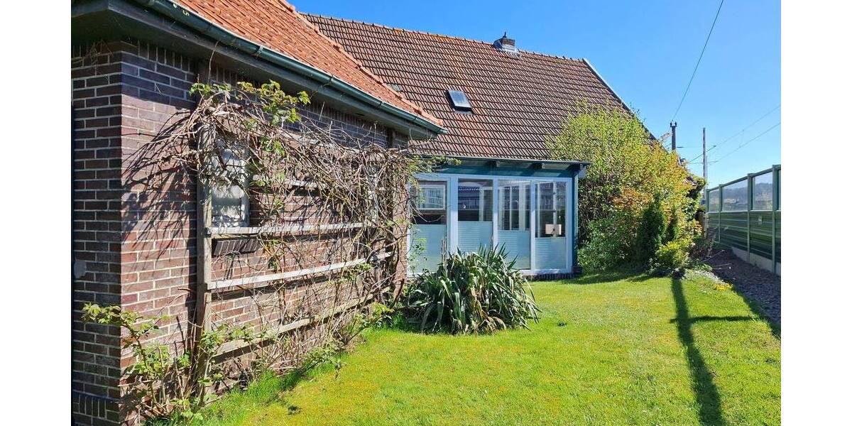 Einfamilienhaus Brake Kirchhammelwarden - 5 Zimmer, 144 m&sup2;, 240.000&euro; | Angebot:26388781