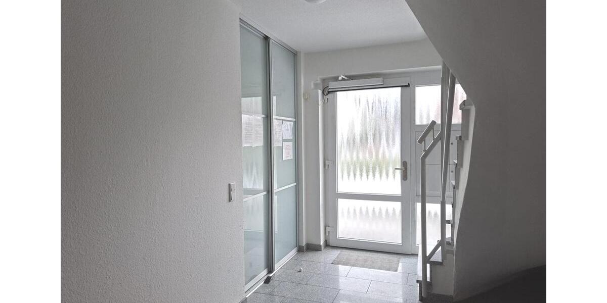 Erdgeschoßwohnung Varel - 3 Zimmer, 75 m&sup2;, 800&euro; | Angebot:24781637