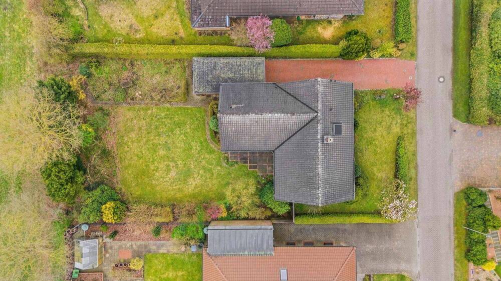 Mehrfamilienhaus, Wohnhaus Wiefelstede / Ofenerfeld Ofenerfeld - 7 Zimmer, 182 m&sup2;, 399.000&euro; | Angebot:26157448