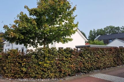 Außergewöhnliches Haus Wohnung über 2 Etagen in ruhiger Lage von Metjendorf-Oldenburg, KFW 70-ModernCarportGarten Wohnen am Rande von Oldenburg