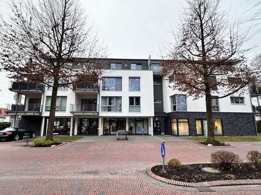 Büro in Bad Zwischenahn 975.000 € 367 m²
