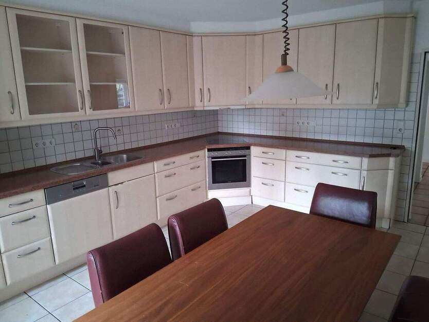 Traumhaftes, urgemütliches Landhaus - wohlfühlen und geniessen 5 zimmer