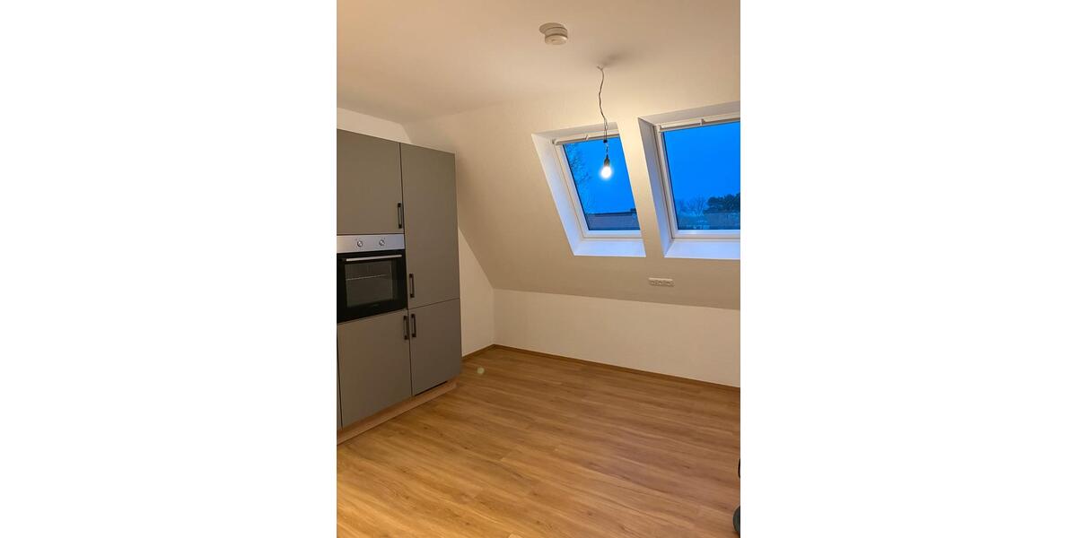 Dachgeschoßwohnung Friesoythe - 3 Zimmer, 110 m&sup2;, 650&euro; | Angebot:25380278