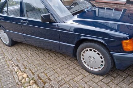 Mercedes-Benz 190 15.900 km 12.500 &euro; Bad Zwischenahn 26160