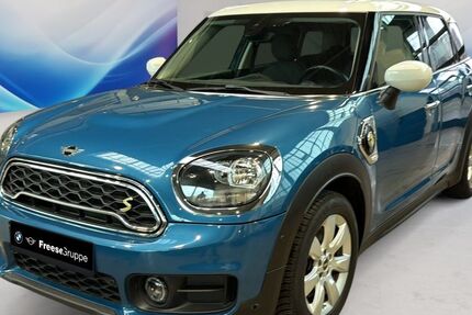 Mini Countryman SE (Cooper) 65.280 km 20.690 &euro; Oldenburg 26125