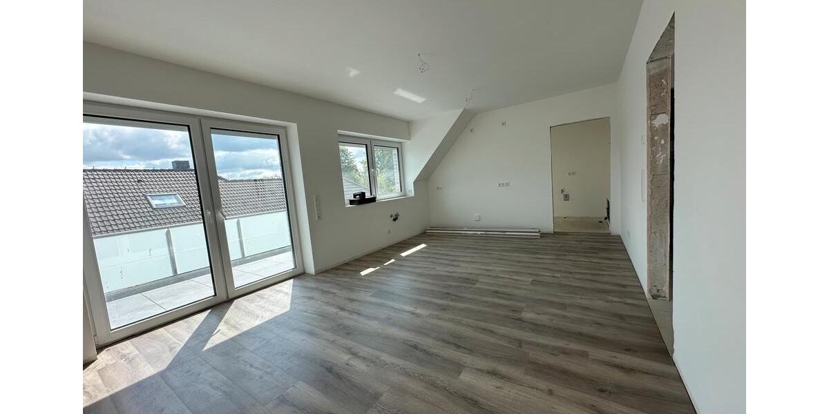 Dachgeschoßwohnung Rastede - 3 Zimmer, 73 m&sup2;, 318.000&euro; | Angebot:26550318