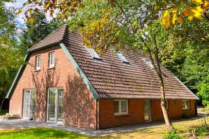 Haus zum Kaufen in Oldenburg (Oldenburg) Donnerschwee 689.000 € 177 m² 5 zimmer