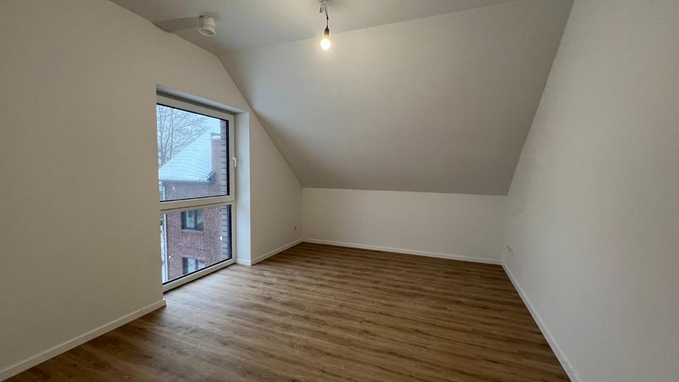 Große 5-Zimmer-Neubauwohnung mit Dachterrasse in Friedrichsfehn 5 zimmer