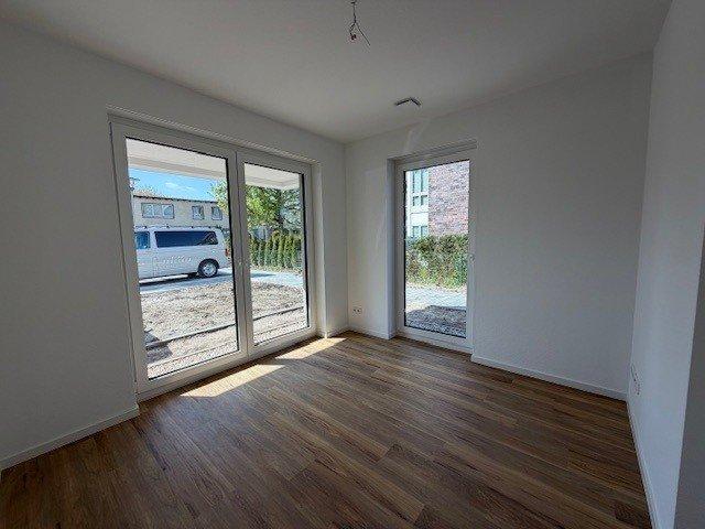 Erdgeschoßwohnung Bad Zwischenahn - 4 Zimmer, 93 m&sup2;, 1.345&euro; | Angebot:26330518