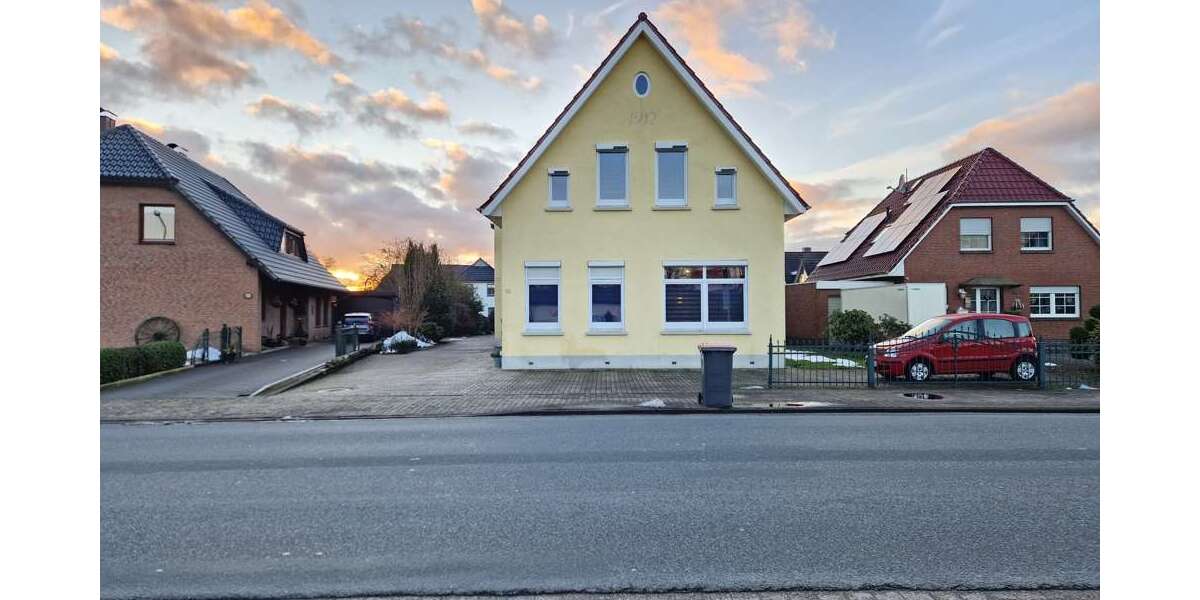 Haus zum Mieten in Varel 860 € 125 m² 6 zimmer