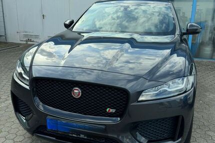 Jaguar F-Pace 104.000 km 25.100 € Brake 26919