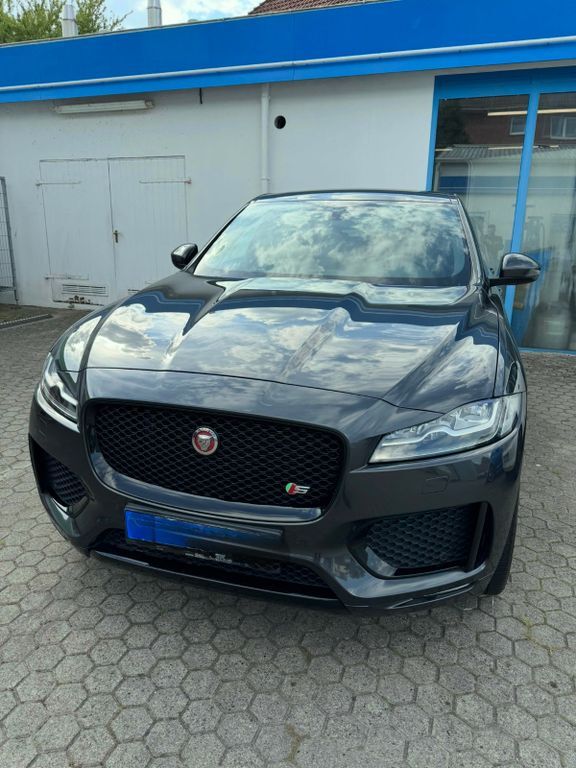 Jaguar F-Pace 104.000 km 25.100 € Brake 26919