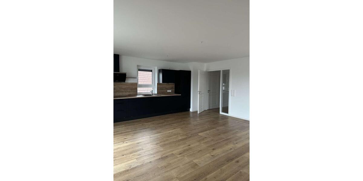 Etagenwohnung Oldenburg Drielaker-Moor - 2 Zimmer, 109 m&sup2;, 1.360&euro; | Angebot:23390146