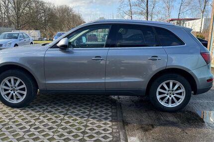 Audi Q5 231.370 km 7.900 &euro; Oldenburg 26133