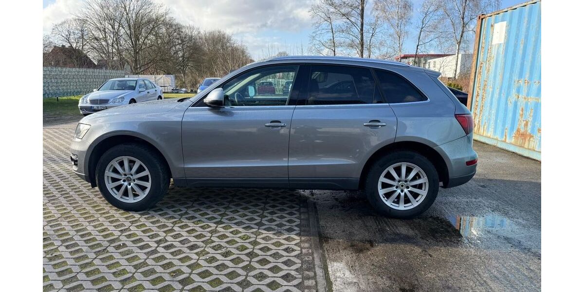 Audi Q5 231.370 km 7.900 &euro; Oldenburg 26133