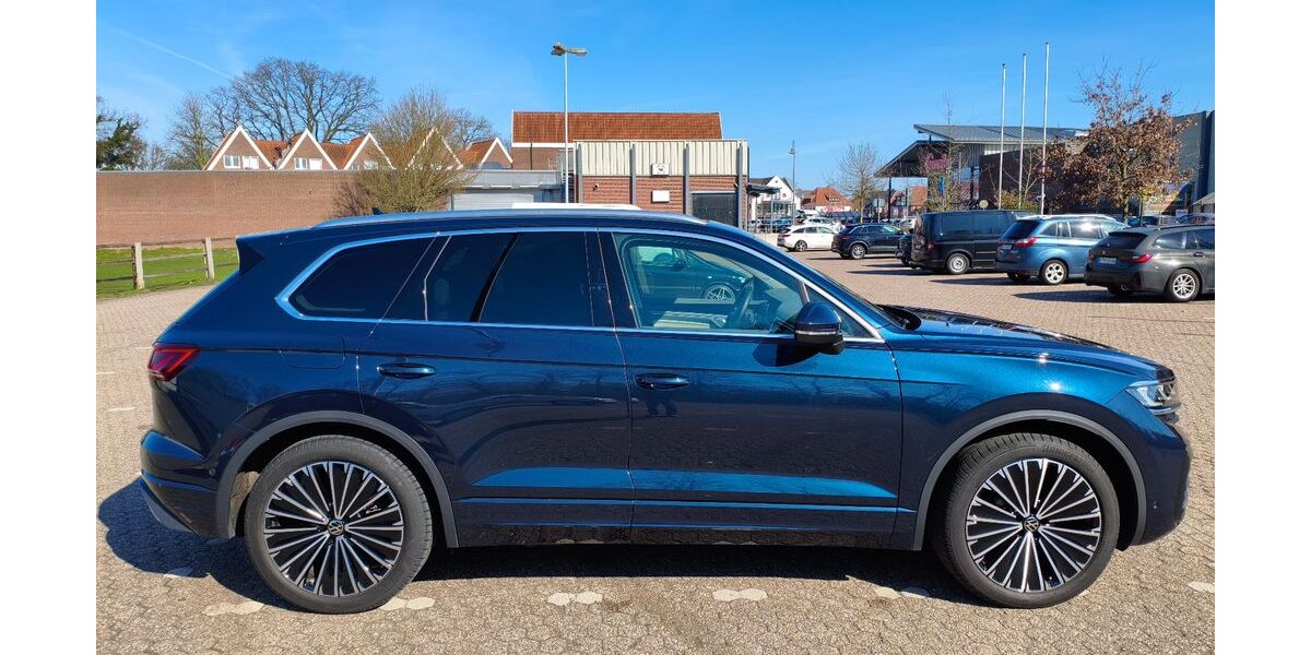 VW Touareg 18.200 km 69.900 &euro; Friesoythe 26169