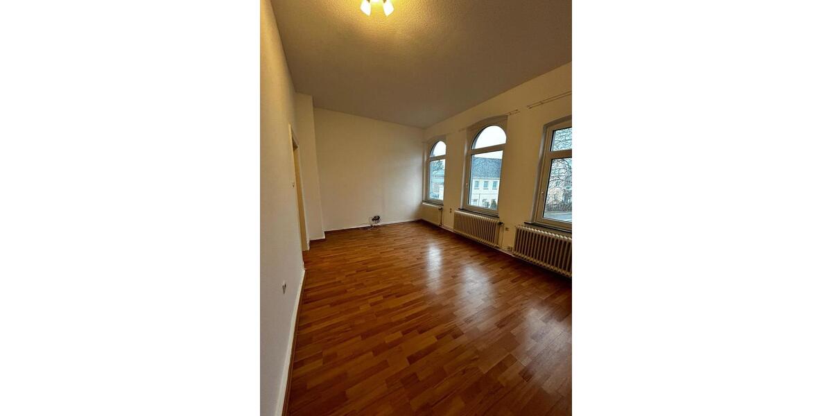 Mehrfamilienhaus, Wohnhaus Oldenburg Kreyenbrück - 6 Zimmer, 150 m&sup2;, 469.000&euro; | Angebot:25854803