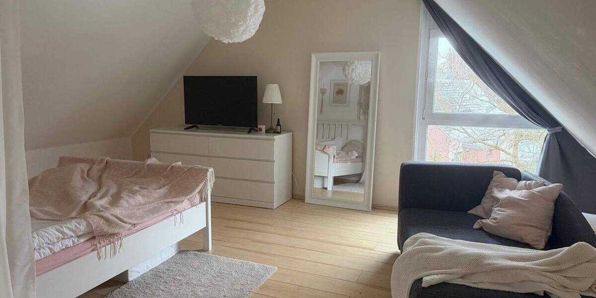 Doppelhaushälfte Oldenburg Ofenerdiek - 5 Zimmer, 130 m&sup2;, 329.000&euro; | Angebot:25742953