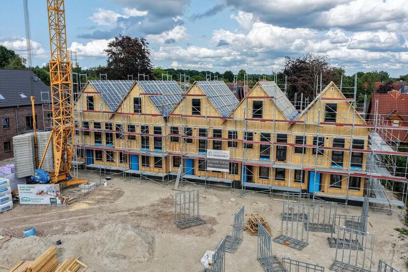 Willkommen in der Zukunft: Neubau-Reihenmittelhaus mit Einbauküche als Erstbezug in beliebter Lage! zimmer