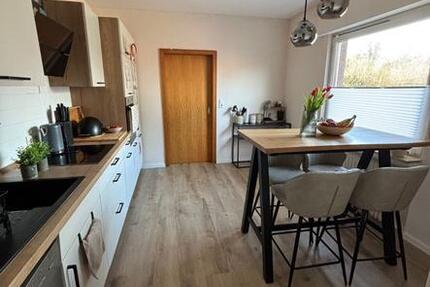 Haus Dötlingen - 6 Zimmer, 220 m&sup2;, 1.400&euro; | Angebot:25281358