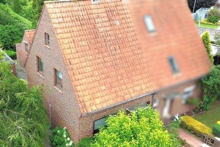 Haus Brake - 3 Zimmer, 70 m&sup2;, 89.000&euro; | Angebot:26886360